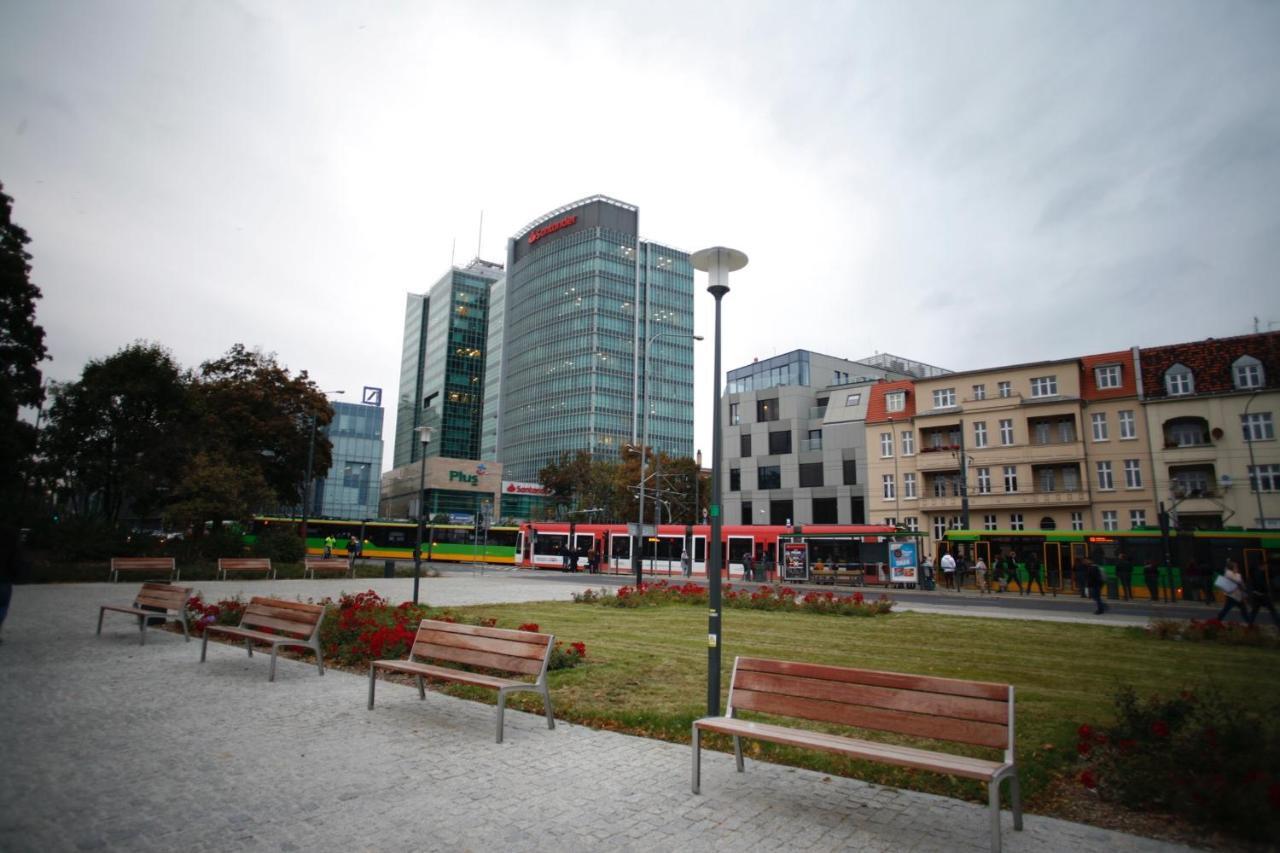 Fractal Guest Rooms - Poznan Centrum Andersia Square & Old Town Exterior photo